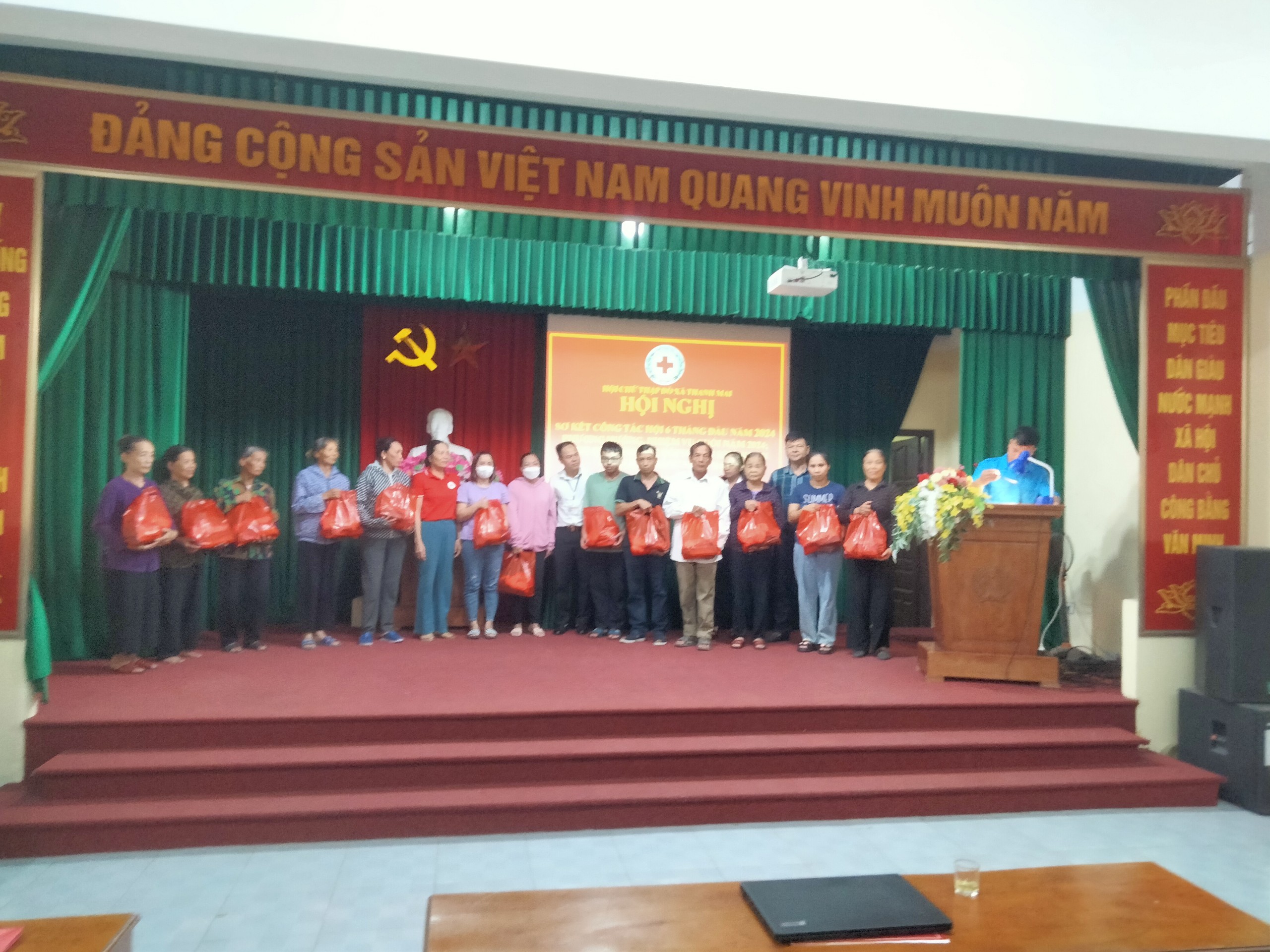 HỘI CHỮ THẬP ĐỎ XÃ THANH MAI TỔ CHỨC HỘI NGHỊ SƠ KẾT CÔNG TÁC HỘI 6 THÁNG ĐẦU NĂM VÀ TRIỂN KHAI PHƯƠNG HƯỚNG NHIỆM VỤ 6 THÁNG CUỐI NĂM 2024