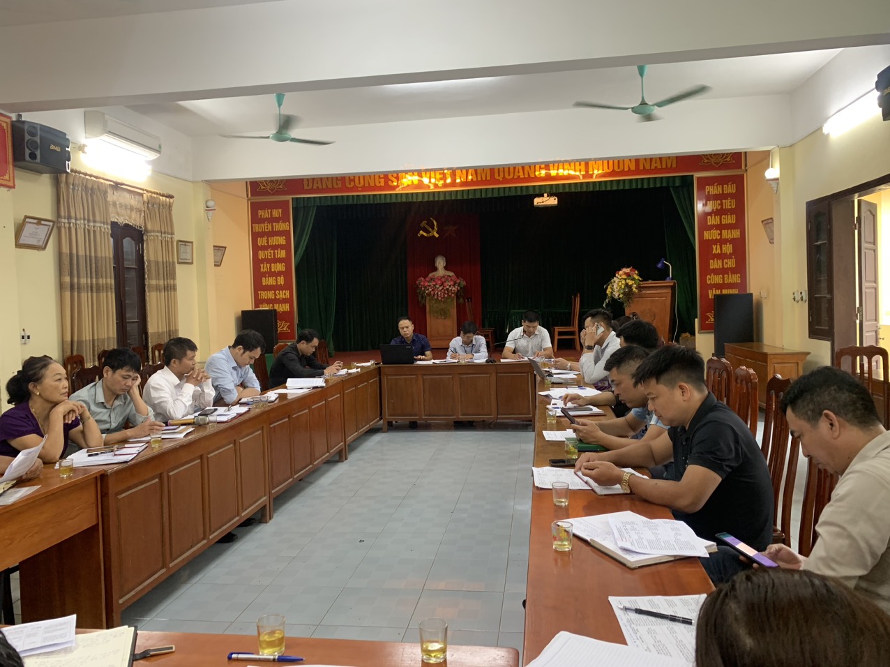 XÃ THANH MAI HỌP BAN CHỈ ĐẠO XÂY DỰNG NTM MỞ RỘNG ĐÁNH GIÁ TIẾN ĐỘ XÂY DỰNG NTM NÂNG CAO